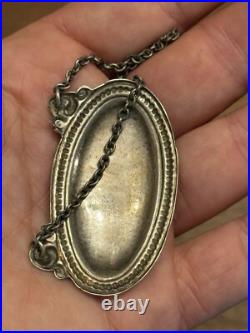Étiquette De Bouteille De Porto Argent Massif Poinçon Minerve Vers 1900 Étiquette De Bouteille De Porto Argent Massif Poinçon Minerve Vers 1900