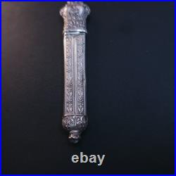 Etui à aiguilles Argent buste de femme romaine Poinçon tête de lièvre vers 1820