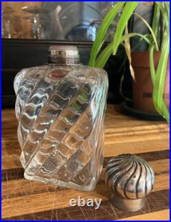 Flacon de parfum en cristal et en argent massif poinçon 1840/1889 victorien