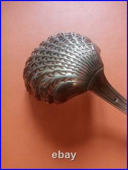 Grande Cuillère Saupoudreuse Argent Massif Poinçon Vieillard 70 Grammes