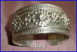Gros bracelet manchette en argent massif poinçons Minerve 2 + orfèvre 94,6 Gr