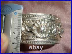 Gros bracelet manchette en argent massif poinçons Minerve 2 + orfèvre 94,6 Gr