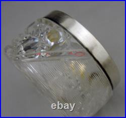 JOLIE BOITE EN CRISTAL TAILLE ET ARGENT MASSIF et vermeil poinçon minerve