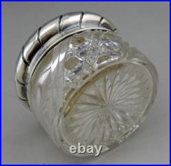 JOLIE BOITE EN CRISTAL TAILLE ET ARGENT MASSIF et vermeil poinçon minerve