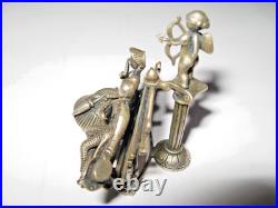 Les amoureux sur un banc et cupidon argent massif 46 gr poinçon