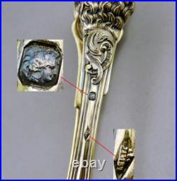 Magnifique ancien Pince à sucre en argent massif vermeil poinçon minerve XIX e Magnifique ancien Pince à sucre en argent massif vermeil poinçon minerve XIX e