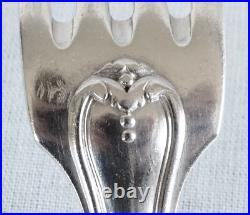 Ménagère en argent massif style Louis XVI 12 personnes poinçon Minerve Ménagère en argent massif style Louis XVI 12 personnes poinçon Minerve