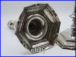 Paire De Bougeoirs En Argent Massif Poincon Minerve Style 18 Eme