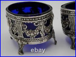 Paire De Salerons En Argent Massif Poincon Minerve Et Verre Bleu Style 18 Eme