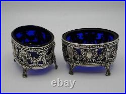 Paire De Salerons En Argent Massif Poincon Minerve Et Verre Bleu Style 18 Eme