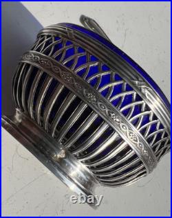 Paire De Salerons + Pelles A Sel En Argent Massif Poincon Minerve Verre Bleu