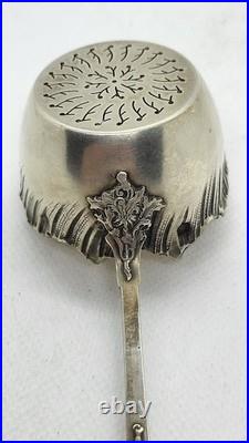Passoire A The En Argent Massif Poincon Minerve De 33.72 Grammes
