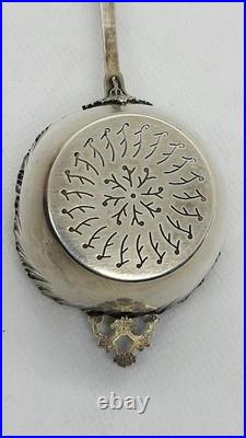 Passoire A The En Argent Massif Poincon Minerve De 33.72 Grammes