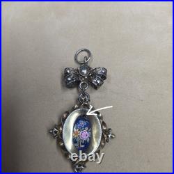 Pendentif reliquaire en argent massif Avec Poinçon Suisse Fin XVIIIe