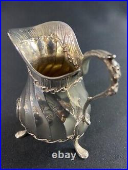 Pot à lait en argent massif signé Béguin poinçon Minerve style Rocaille Louis XV