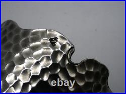 Rare Coquetier Tripode En Argent Massif Poincon Minerve Initiales R. L