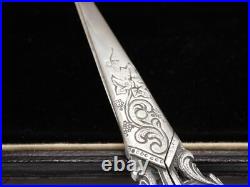 Rare Paire De Ciseaux A Raisins En Argent Massif Poincon Minerve Decor Angelots