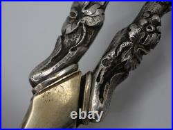 Rare Paire De Ciseaux A Raisins En Argent Massif Poincon Sanglier Decor Vignes