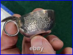 SERIE DE 7 TASTEVINS EN ARGENT MASSIF POINCON MINERVE EN COFFRET DE 126,92 g