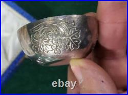 SERIE DE 7 TASTEVINS EN ARGENT MASSIF POINCON MINERVE EN COFFRET DE 126,92 g