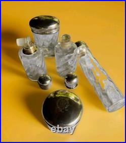 SERVICE 5 FLACONS CRISTAL ARGENT MASSIF- POINCON MINERVE- MONOGRAMME XIXeme