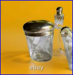 SERVICE 5 FLACONS CRISTAL ARGENT MASSIF- POINCON MINERVE- MONOGRAMME XIXeme