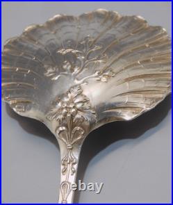 -SUPERBE ANCIENNE CUILLERE A FRAISES ARGENT MASSIF Poinçon MINERVE VITRINE D