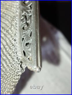 Sac de bal en argent massif 283 grammes poinçons araignée 800/1000 19e