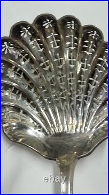 Saupoudreuse En Argent Massif Poincon Minerve De 54 Grammes