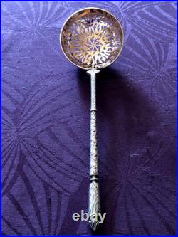 Splendide Saupoudreuse en argent massif poinçon Minerve