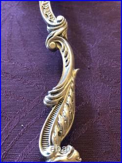 Splendide Saupoudreuse en argent massif poinçon SANGLIER, de Style Art Nouveau