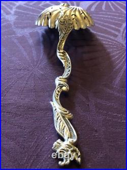 Splendide Saupoudreuse en argent massif poinçon SANGLIER, de Style Art Nouveau