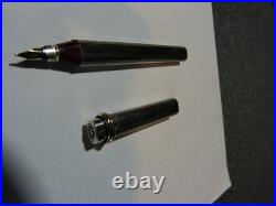 Stylo plume à encre Cartier Paris en argent massif poinçon crabe