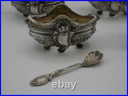 Suite De 4 Salerons En Argent Massif Poincon Minerve Decor Louis XV
