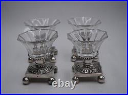 Suite De 4 Salerons En Argent Massif Poincon Vieillard 1819 Et Cristal