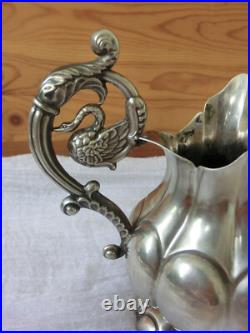 Superbe Pot A Lait Argent Massif Poincon