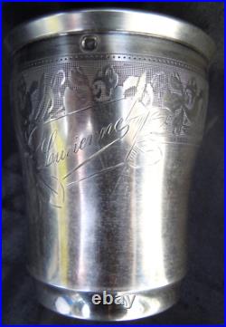 Timbale argent massif poinçon minerve maître orfèvre gobelet argent ciselé fleur