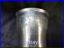 Timbale argent massif poinçon minerve maître orfèvre gobelet argent ciselé fleur
