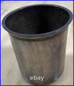 Timbale en Argent Massif Poinçon Monogramme 66,91 g