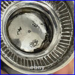 Timbale en argent XVIIIe poinçon fermiers généraux pied godronné M3952