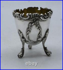 Tres Beau Coquetier En Argent Massif Poincon Minerve Aucune Gravure