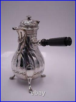 Tres Belle Verseuse Cafetiere En Argent Massif Poincon Minerve Decor Louis XVI