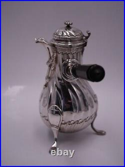 Tres Belle Verseuse Cafetiere En Argent Massif Poincon Minerve Decor Louis XVI