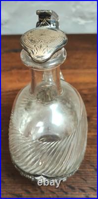 Très Jolie Aiguière en Verre et Argent Massif avec Poinçon (Minerve). Bon état