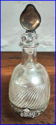Très Jolie Aiguière en Verre et Argent Massif avec Poinçon (Minerve). Bon état