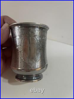 Tres Jolie Timbale En Argent Massif Guilloché Poincon Minerve Collection