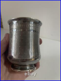 Tres Jolie Timbale En Argent Massif Guilloché Poincon Minerve Collection