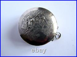 XIX Pendentif Poudrier de sac poche Décor Oiseaux Argent Massif 6 poinçons